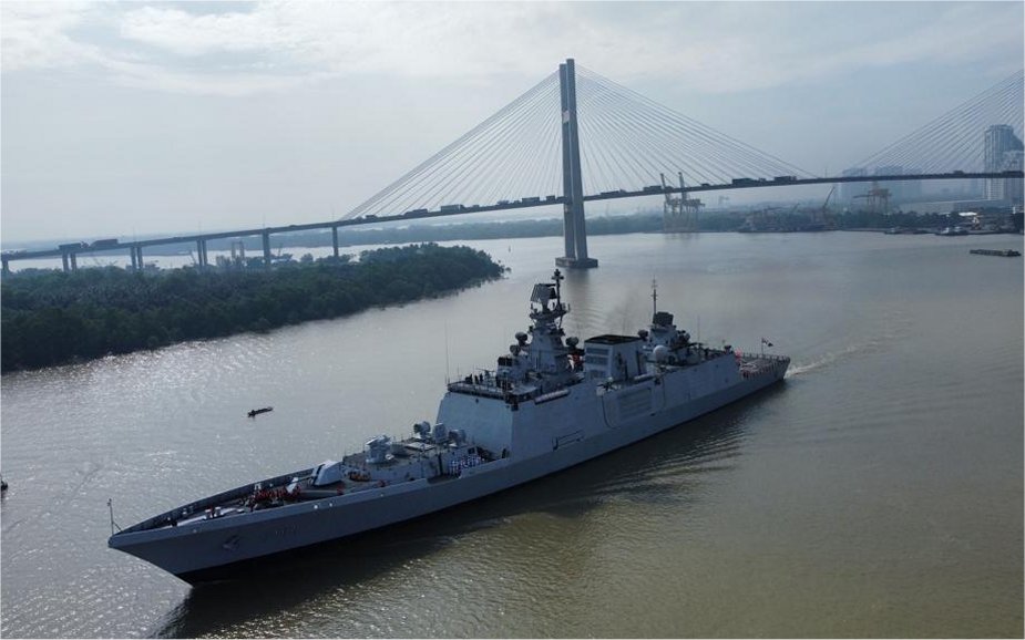 Fregata typu Shivalik INS Shivalik, zawinęła do miasta Ho Chin Minh w Wietnamiw. / Zdjęcie: Marynarka Wojenna Indii