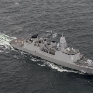 Fregata typu De Zeven Provinciën HNLMS Tromp. / Zdjęcie: NATO