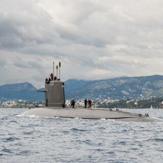 Szturmowy atomowy okręt podwodny SNA Perle wraca do czynnej służby w French Navy. / Zdjęcie: Marine Nationale