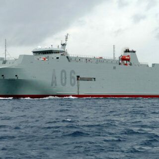 Okręt logistyczny Ysabel. / Zdjęcie: Marynarka Wojenna Hiszpanii