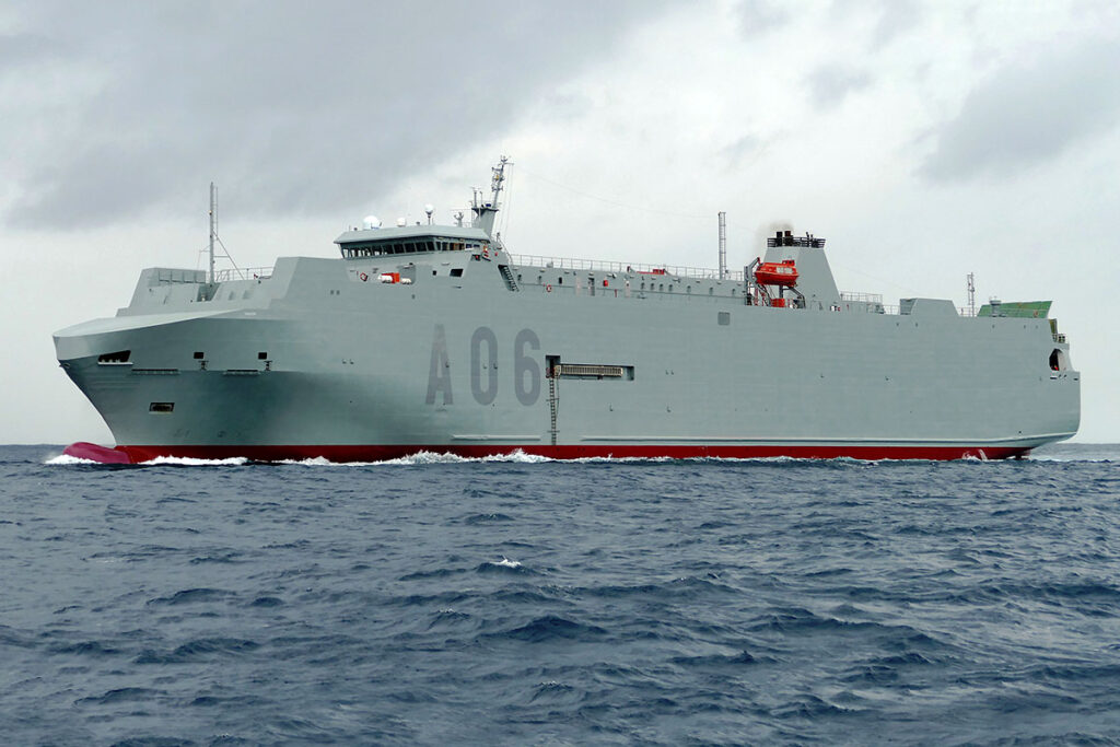 Okręt logistyczny Ysabel. / Zdjęcie: Marynarka Wojenna Hiszpanii 