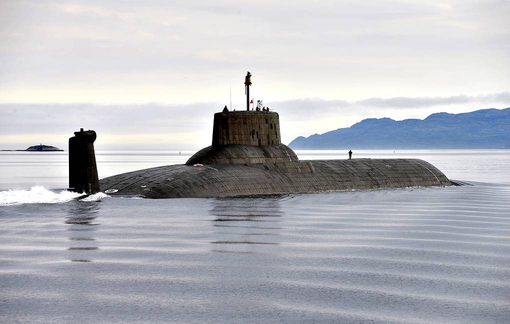 Ciężki podwodny krążownik o napędzie atomowym Dmitry Donskoi. / Zdjęcie: Lew Fedosejew/TASSowy