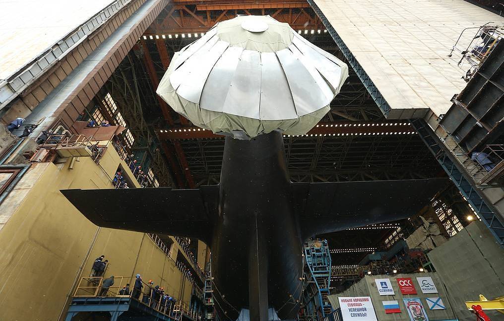 Okręt podwodny o napędzie atomowym Kazań. Na zdjęciu zasłonięta śruba napędowa okrętu. Zdjęcie: Alexander Ryumin / TASS