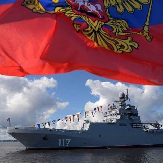 Obchody święta Marynarki Wojennej Rosji (lipiec 2020). / Zdjęcie: Alexei Druzhinin / Biuro prasowe i informacyjne prezydenta Rosji / TASS