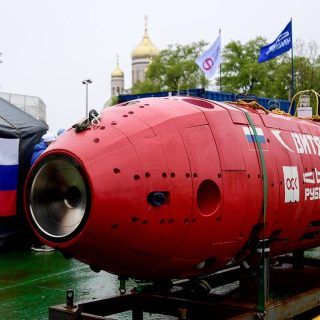 Autonomiczny bezzałogowy głębinowy okręt podwodny Vityaz-D w porcie w Władywostoku u wybrzeży Pacyfiku / Zdjęcie: Yury Smityuk / TASS