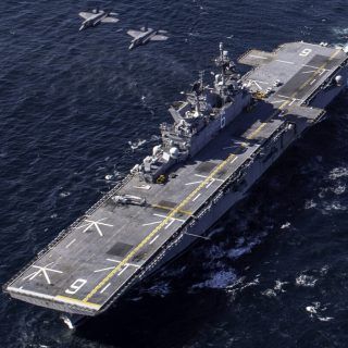 Okręt desantowy USS America (LHA 6). / Zdjęcie: www.navy.mil