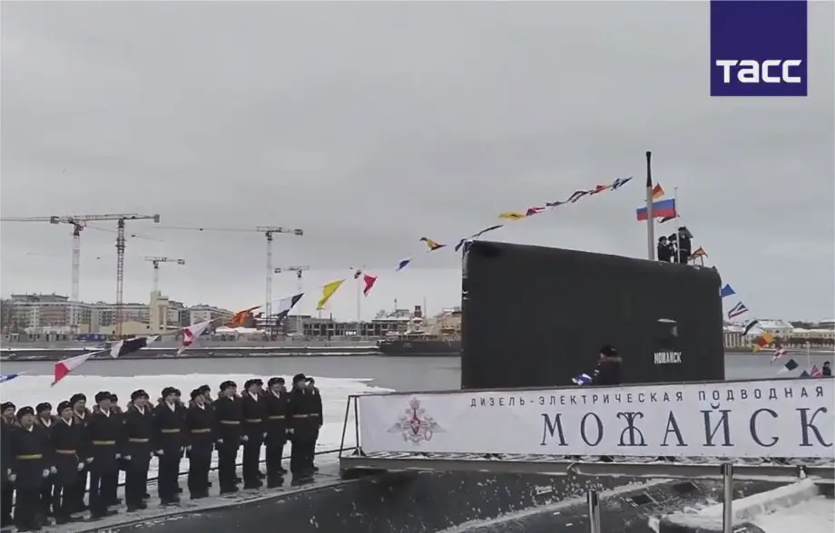 Rosyjski okręt podwodny projektu 636.3 Możajsk. / Zdjęcie: Agencja Tass