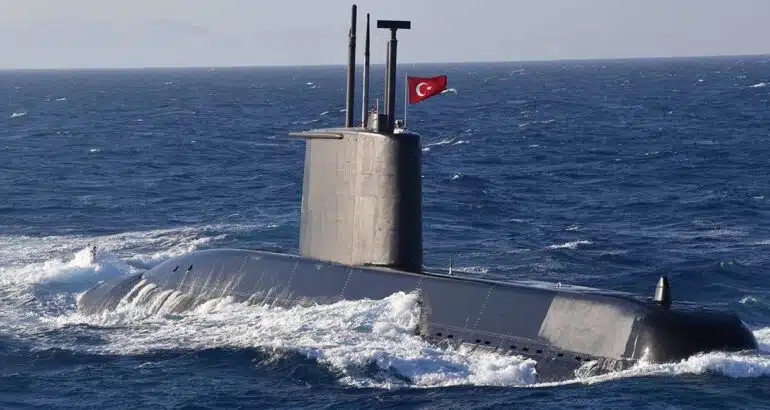 Turecki okręt podwodny typu Gür. / Zdjęcie: STM